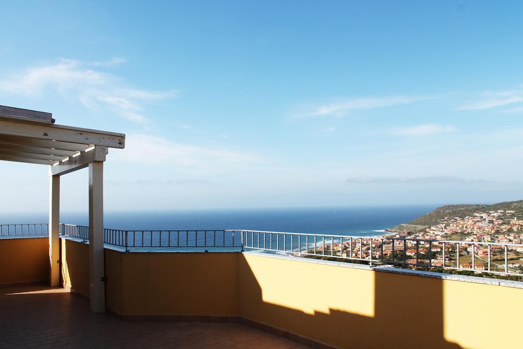 B&B L'Alba Nel Golfo Castelsardo Exterior photo